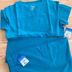 Set of teal scrubs!